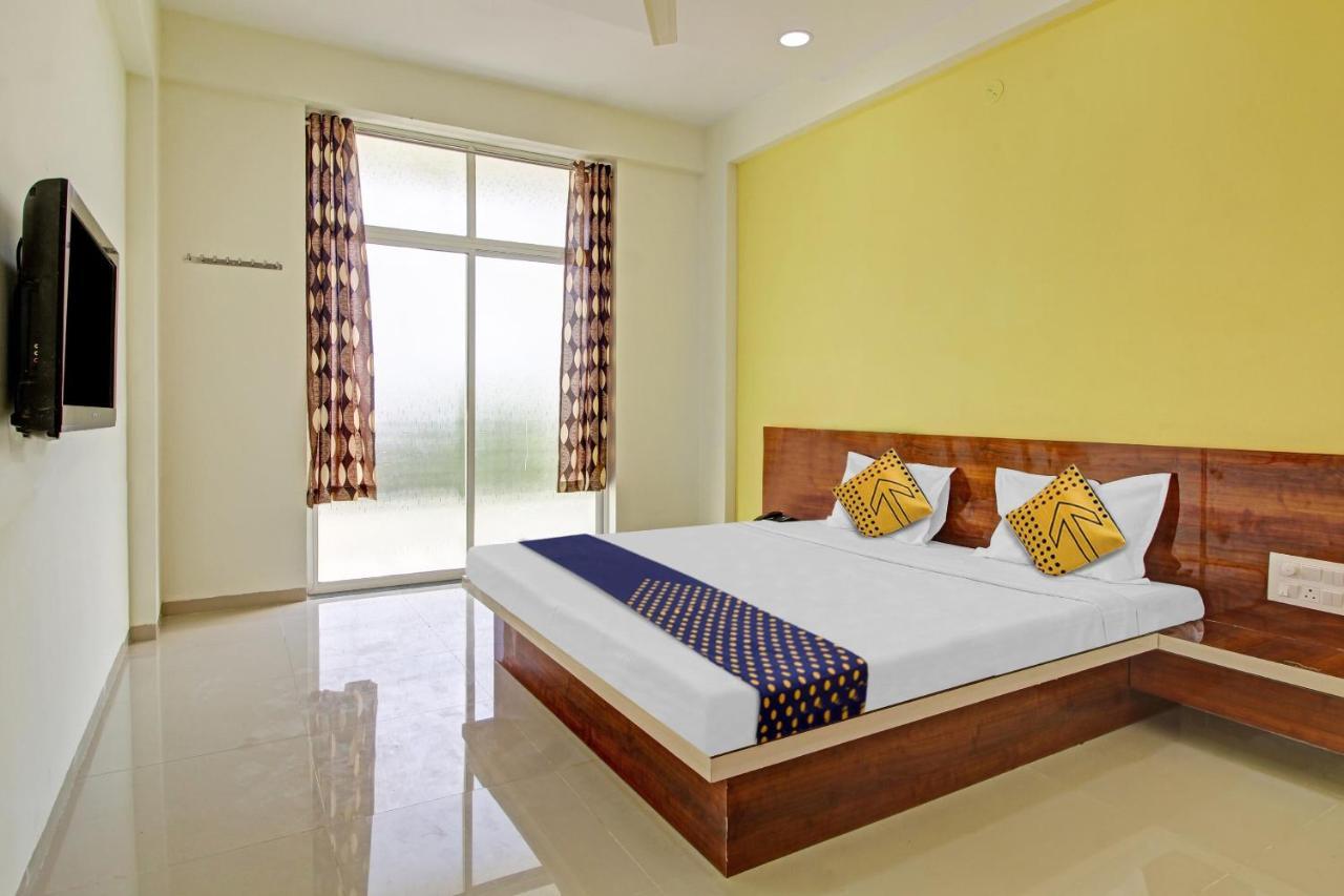 Oyo Hotel Hidden Palace Pune Extérieur photo